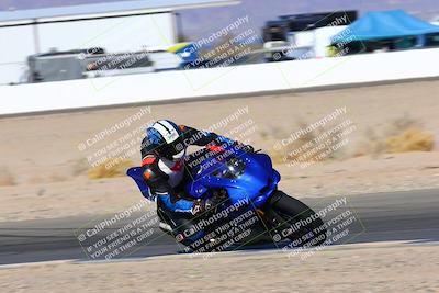 media/Jan-08-2022-SoCal Trackdays (Sat) [[1ec2777125]]/Turn 15 Inside (950am)/